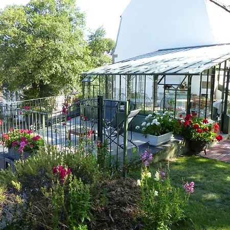 Bed & Breakfast Demeure Des Tilleuls *